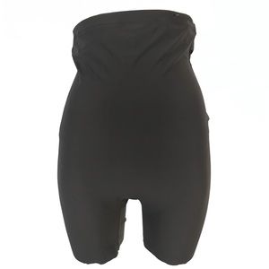 Maidenform shaping shorts